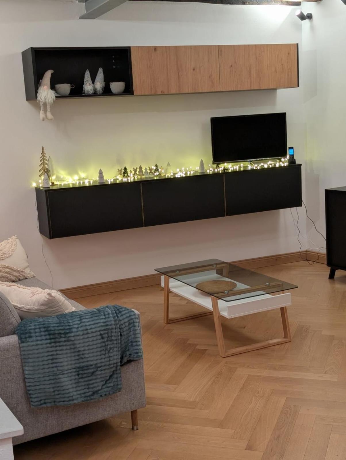 Apartament Oskar *